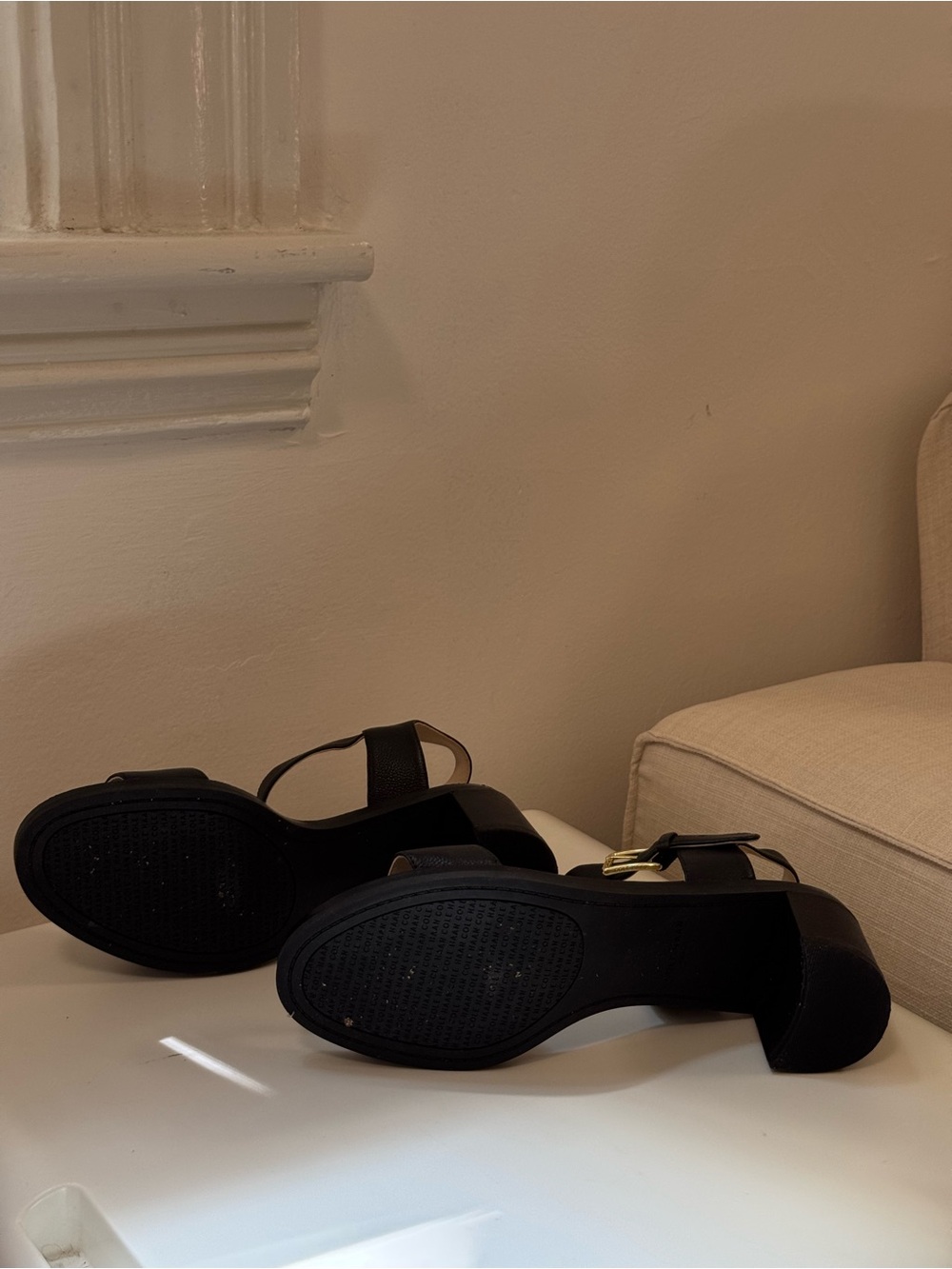 Black Heels Sandals - Picture 3 of 4